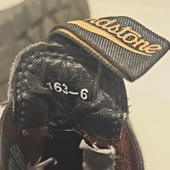 Blunstone Steeltoe UNISEX protective Footwear - Picture 11 of 13